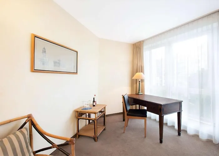 Hotel Nh Kreuzberg 3*