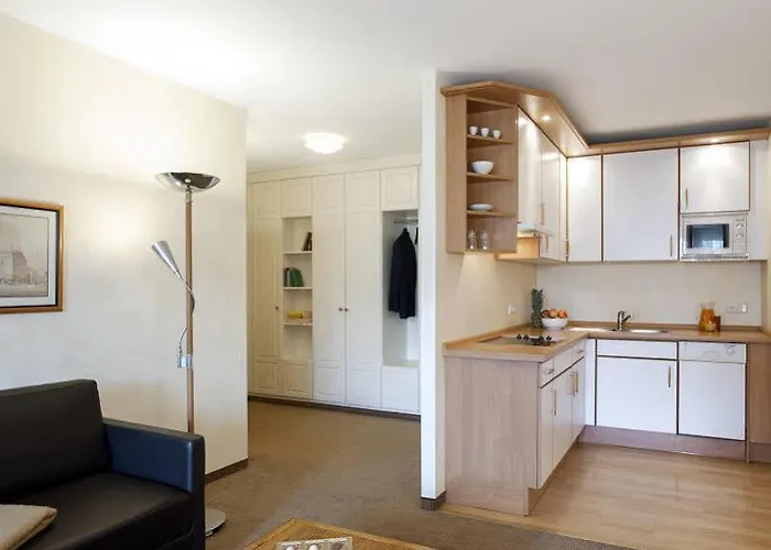 Hotell Nh Kreuzberg 3*