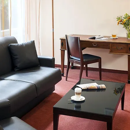 Nh Kreuzberg Szálloda 3*