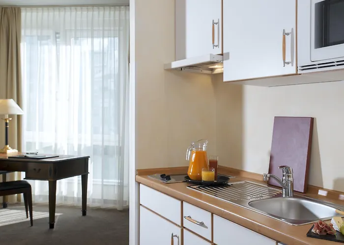 Nh Kreuzberg 3* Berlín