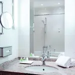 Otel Nh Kreuzberg