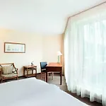 Nh Kreuzberg Hotel